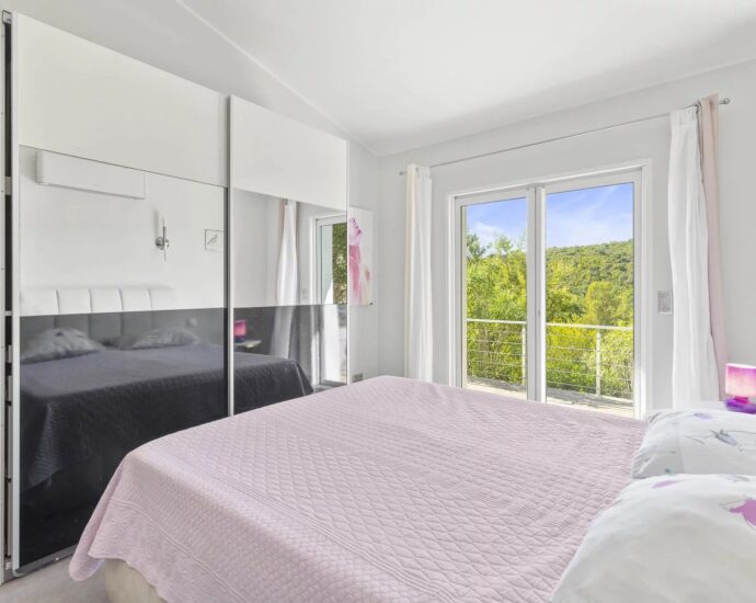 Favone, Villa, Vue montagne, 4 chambres, piscine,