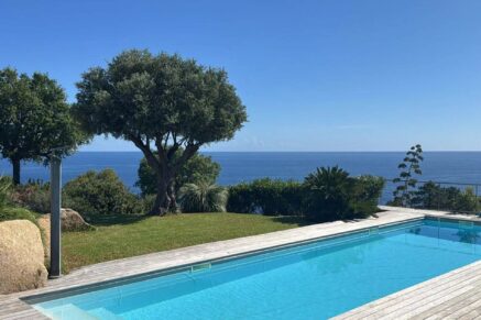 Exclusive listing, Tarco, Sea view, Villa, 8 bedrooms, heated swimming pool, fitness room, close to the beach Exclusive listing, Tarco, Sea view, Villa, 8 bedrooms, heated swimming pool, fitness room, close to the beach