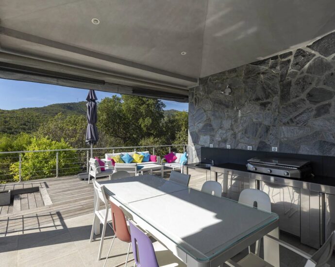 Favone, Villa, Vue montagne, 4 chambres, piscine,