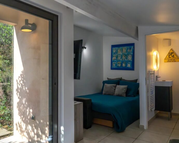 Porticcio, Rive Sud, Villa,  Piscine, 3 Chambres, Proche centre ville et plage, Vue mer
