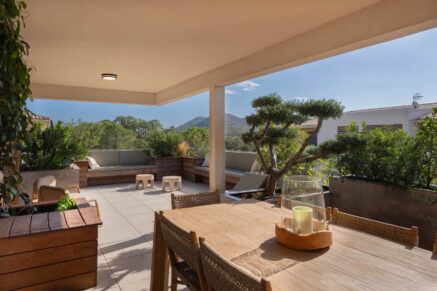 Lecci, appartement 3 chambres, terrasse, vue montagnes, proche plages Saint-Cyprien et Cala Rossa Lecci, appartement 3 chambres, terrasse, vue montagnes, proche plages Saint-Cyprien et Cala Rossa