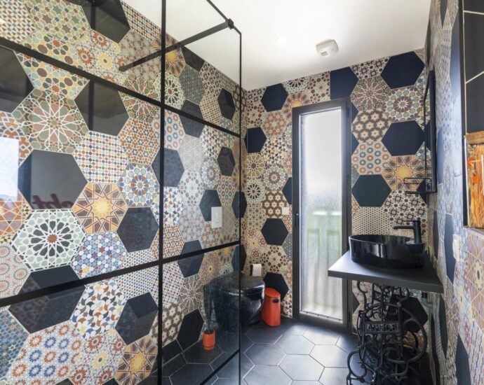 Lecci, Villa d’architecte, 4 chambres, piscine, vue dégagée, proche de la plage de Saint-Cyprien