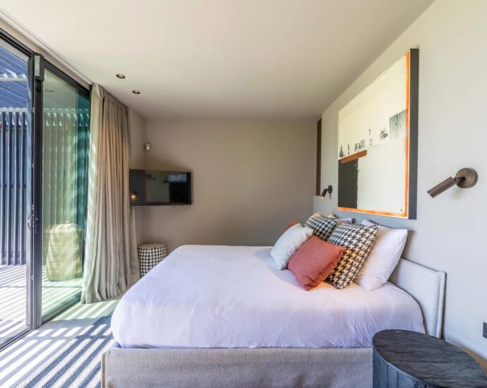 Caramontino, 6 chambres, piscine, pied dans l’eau