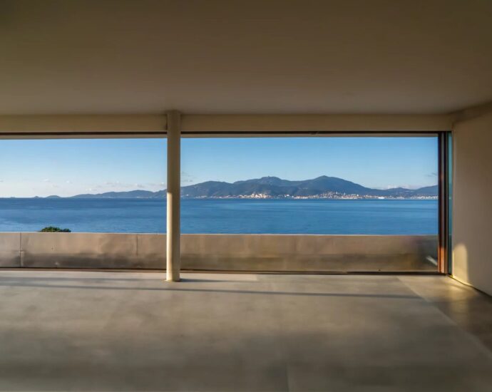 PENTHOUSE d’exception, Pietrosella, 3 chambres, vue panoramique mer, plage à pied