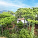 South Shore of Ajaccio, Domaine de la Pointe, Renovation Villa, 6 Bedrooms, Sea View, Private Estate, Walking Distance to the Beach