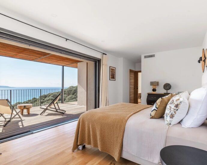 Olmeto, Abbartello, 6 chambres, piscine à débordement, vue mer panoramique, proche plage