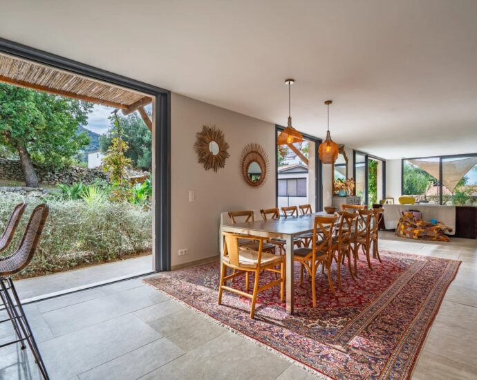 Région de Calvi, Zilia, villa 5 chambres, piscine chauffée, vue montagnes