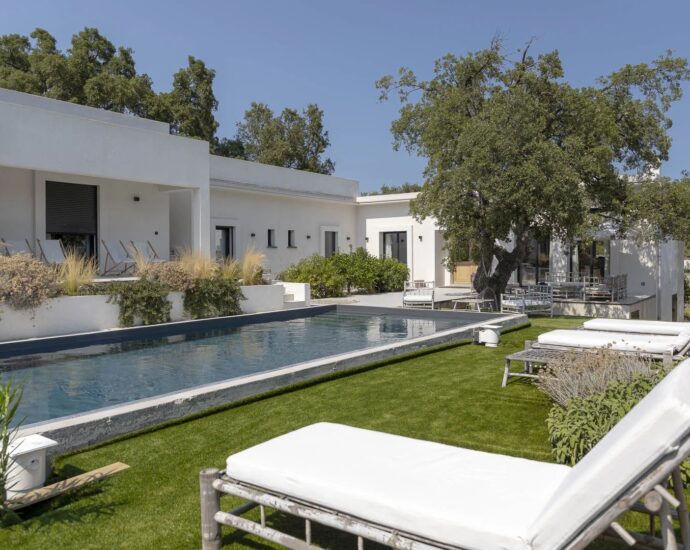 Exclusivité, Sainte-Lucie de Porto-Vecchio, Villa contemporaine, 4 chambres, piscine, aperçu mer, proche plage