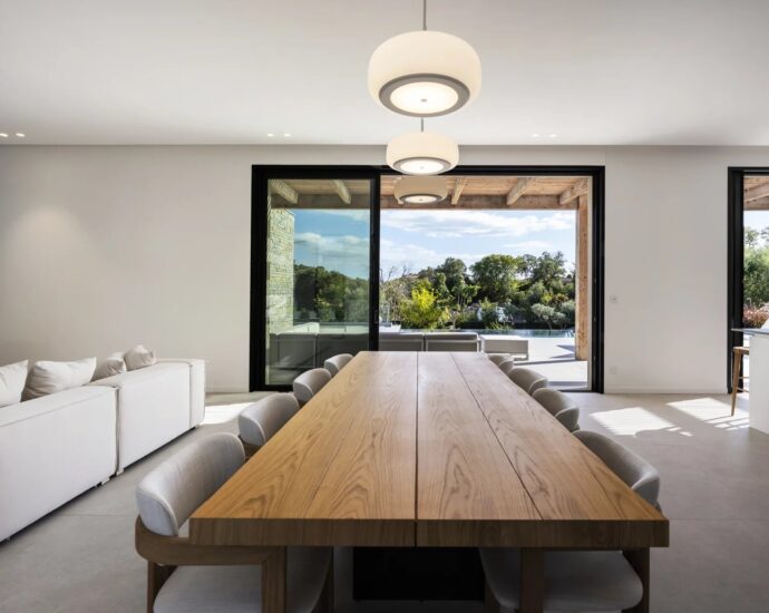 Arasu, Villa d’architecte, 4 chambres, piscine, vue dégagée sur la nature, plage à pied