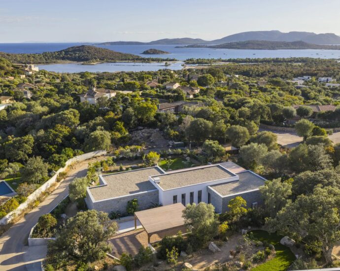 Arasu, Villa d’architecte, 4 chambres, piscine, vue dégagée sur la nature, plage à pied