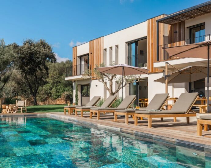 Olmeto, Abbartello, 6 chambres, piscine à débordement, vue mer panoramique, proche plage