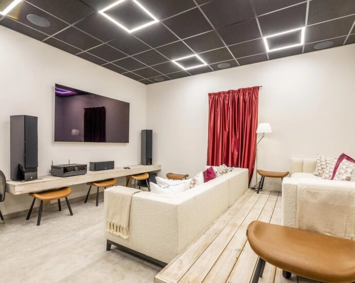 Villa 9 chambres, Arasu, Saint-Cyprien, piscine, vue mer, plage à pied, RL363 Villa Terra di Corsica