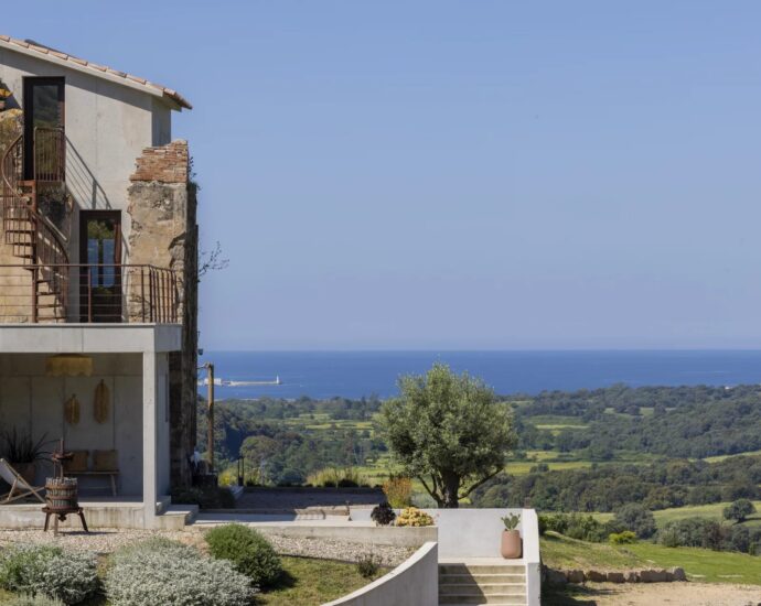 Propriano, villa 3 chambres, piscine, vue mer et montagnes, proche plage