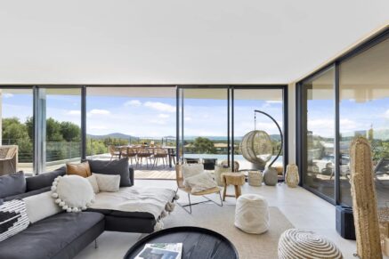 Porto-vecchio, villa 4 bedrooms, 1 children dormitory, swimming pool, sea view, Villa Saviu RL303