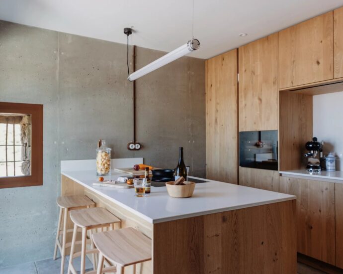 Propriano, villa 3 chambres, piscine, vue mer et montagnes, proche plage