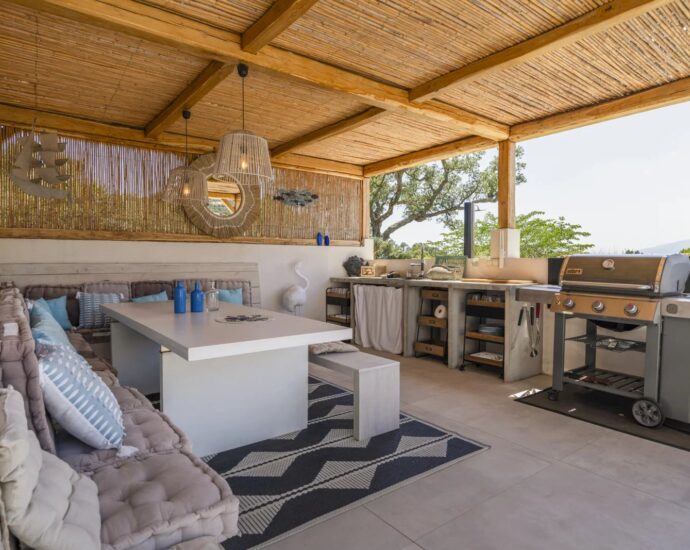 Arasu, villa 4 bedrooms, swimming-pool, Casa Alivu RL307