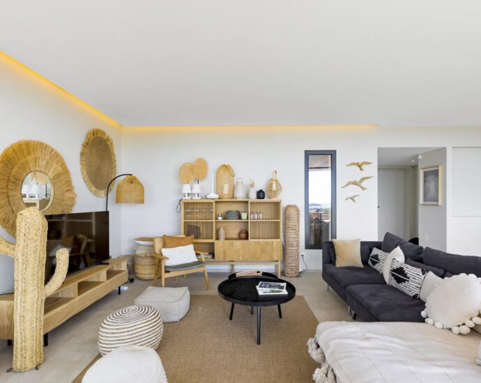 Porto-vecchio, villa 4 bedrooms, 1 children dormitory, swimming pool, sea view, Villa Saviu RL303