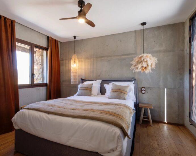 Propriano, villa 3 chambres, piscine, vue mer et montagnes, proche plage