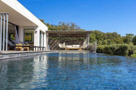 Domaine de Cala Rossa, 5 bedroom villa, pool and sea view, Villa Serra