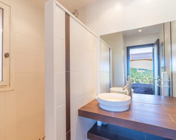 Favone, villa vue mer, 4 chambres, piscine, proche plage