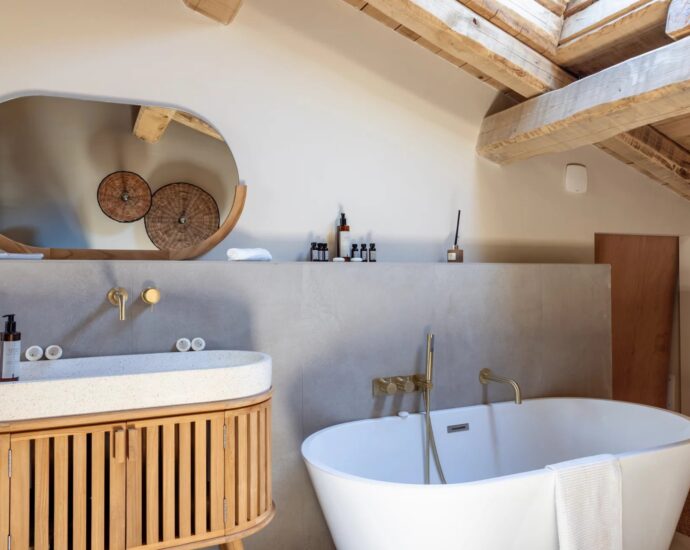 Propriano, villa 3 chambres, piscine, vue mer et montagnes, proche plage