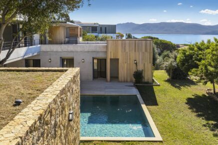 Abbartello, Olmeto, Villa d’architecte, 6 chambres, vue mer panoramique, plage à pied