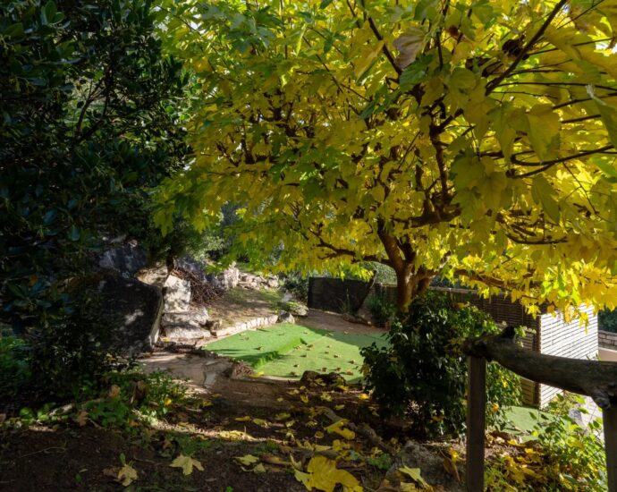 Porto-Vecchio. 3-Bedroom Villa with Studio. Panoramic View of the Port