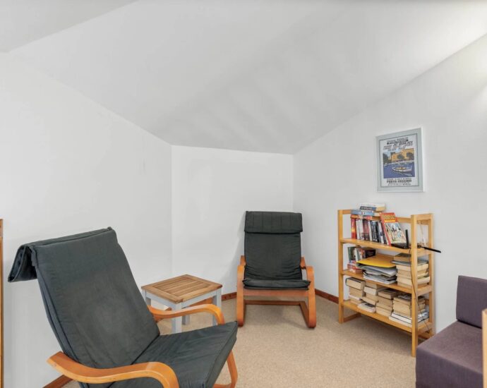 Sainte-Lucie de Porto-Vecchio, Propriété avec 3 maisons, piscine, proche fleuve et plage de Pinarello