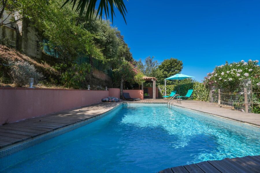 Bastelicaccia, Villa, 3 Bedrooms, Independent Apartment, Sea and Mountain Views