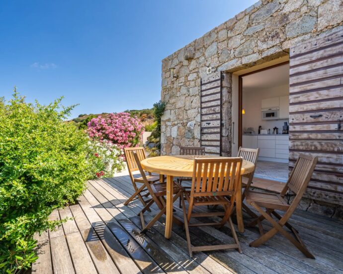 Sant’Antonino, villa type bergerie, 3 chambres, piscine, vue mer