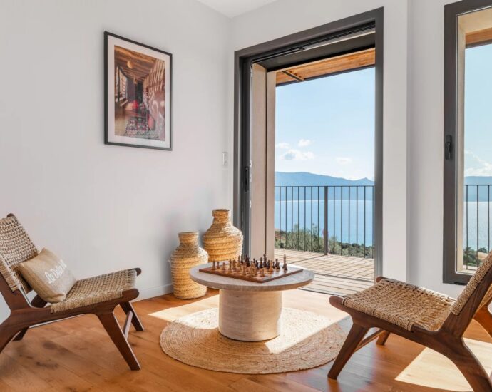 Olmeto, Abbartello, 6 chambres, piscine à débordement, vue mer panoramique, proche plage