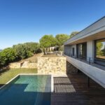 Abbartello, Olmeto, Villa d&rsquo;architecte, 6 chambres, piscine, vue mer panoramique, plage à pied