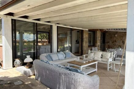 Cavallo island – Villa panoramic sea view – 3 bedrooms