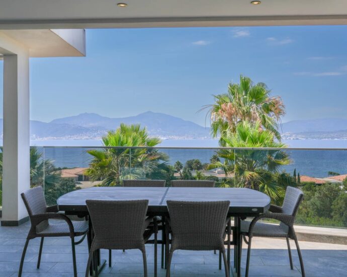 Porticcio, South Shore of Ajaccio, Apartment, 3 Bedrooms, Panoramic Sea View