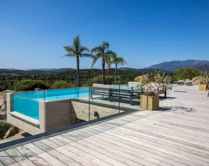 Porto-Vecchio, Villa 4 bedrooms, Mountain view and sea view,