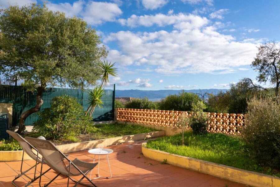 Exclusivité, Ajaccio, Appartement, 3 chambres, bord de mer, plage à pied