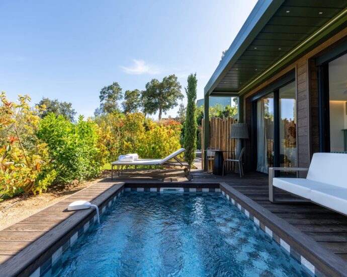 Caramontino, Hôtel villa 8 suites with independent swimming pools, sea view, swimming pool, beach on foot