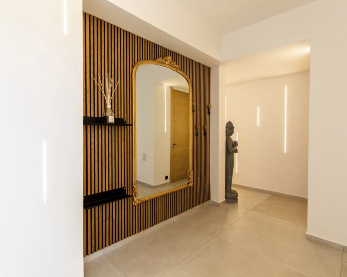 Lecci, Villa Contemporaine, 3 chambres, Piscine, Proche plage