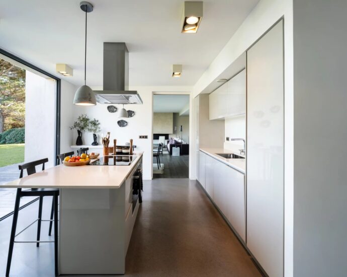 Exclusivity, Exceptional waterfront property, Rare opportunity, Porto-Vecchio, Domaine de Cala Rossa, 7-bedroom, 7 bathroom villa with pool