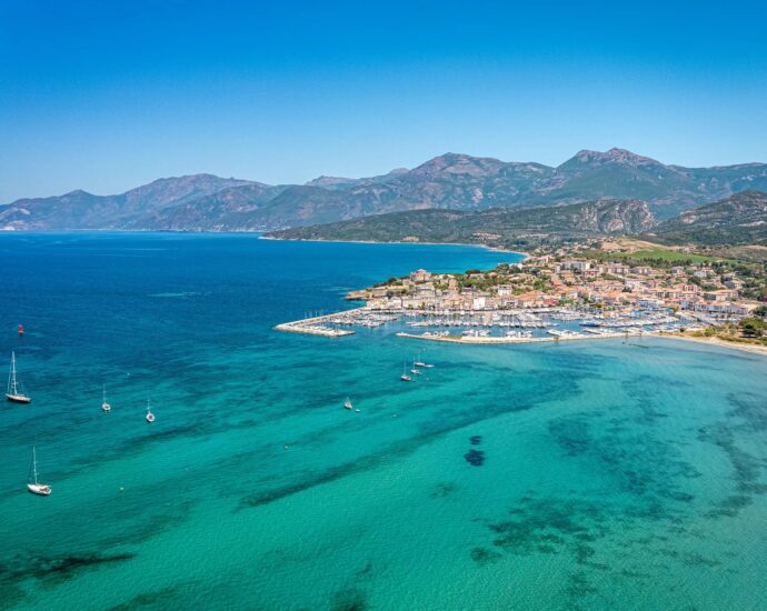 Off Market, Exclusivité, Haute Corse, Hôtel de prestige, Piscine, Plage à pied