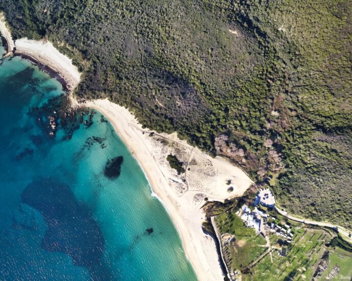 Exclusivité, Valinco, Villa d&rsquo;architecte, 7 chambres, Piscine, Vue mer panoramique, Proche plages