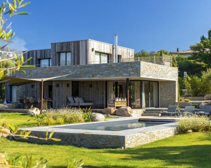 Arasu, villa 4 bedrooms, pool and near beach, RL333 Sottano