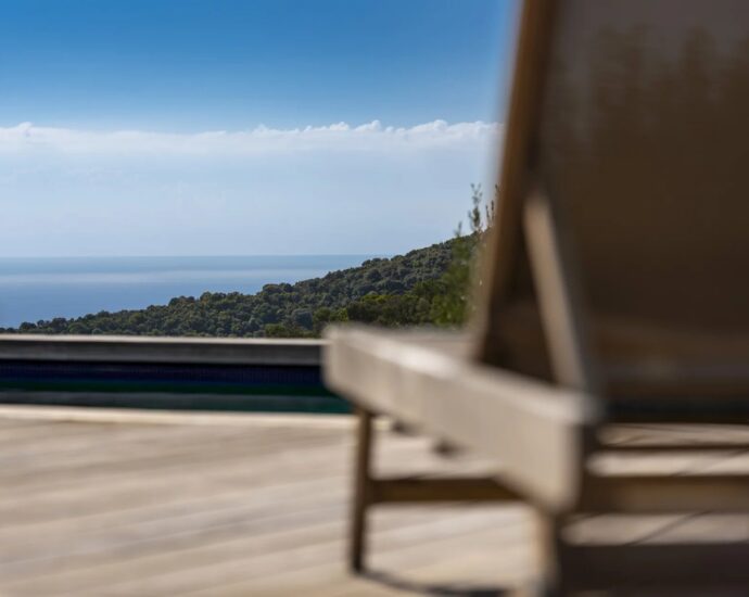 Ajaccio, Salario, Villa de standing en pierre , 4 suites, vue panoramique, Piscine