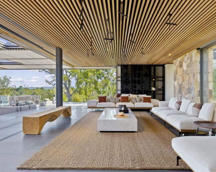 Caramontino, Arinella Estate, 7-Bedroom Villa, Waterfront, Pool, Panoramic Sea View, Beach on Foot