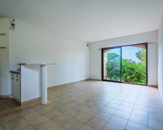 Marine de Davia, villa 4 chambres, vue mer, plage à pied