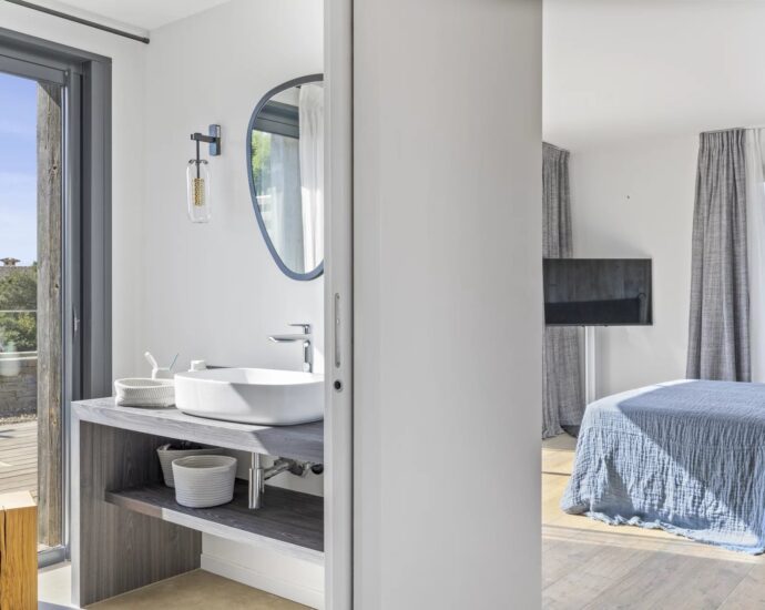 Arasu, villa 4 bedrooms, pool and near beach, RL333 Sottano