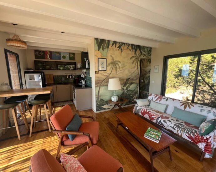 Porto Vecchio, Palombaggia, villa 4 chambres, piscine, vue mer et proche plage