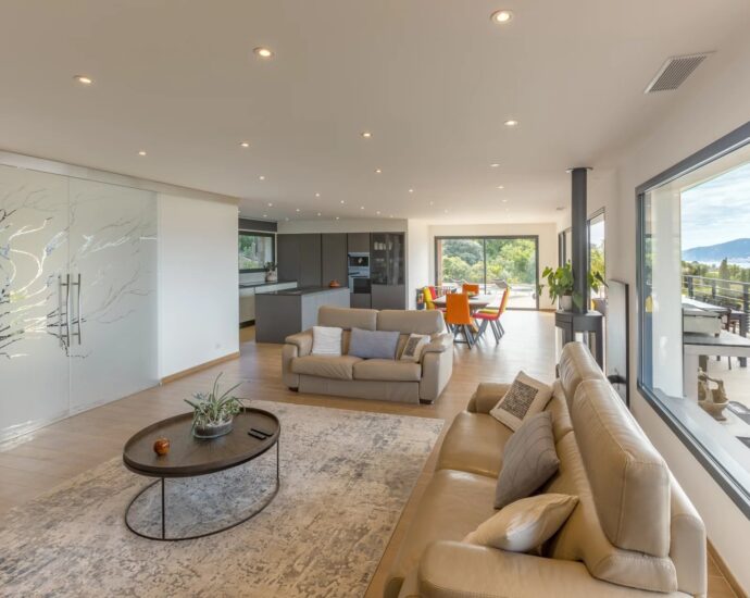 South Shore of Ajaccio, Recent Villa, Panoramic Sea View, 5 Bedrooms, Pool, Close to Beaches