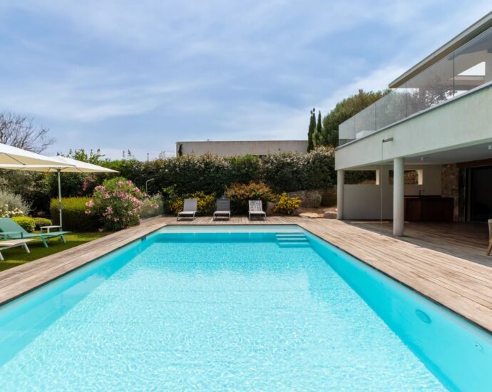 Domaine d&rsquo;Arasu, Villa vue mer panoramique, 4 chambres, piscine chauffée, proche plage