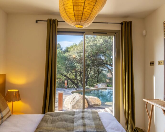 Cala Rossa Estate, 5-bedroom villa, pool, close to the beach